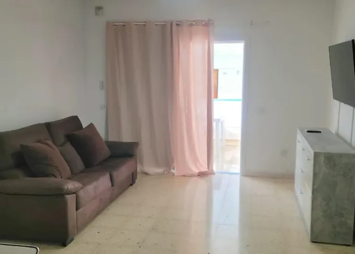 Con Piscina En Playa De Americas Daire