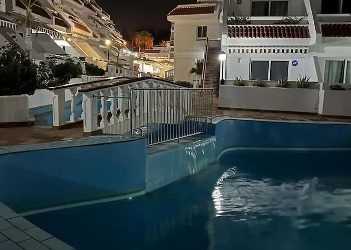 Daire Con Piscina En Playa De Americas *