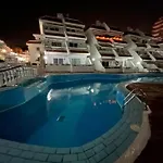 Con Piscina En Playa De Americas Апартаменты Плая-де-лас-Америкас