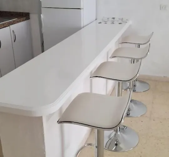 Con Piscina En Playa De Americas アパート プラヤ・デ・ラス・アメリカス