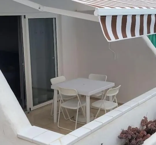 Con Piscina En Playa De Americas Apartman *