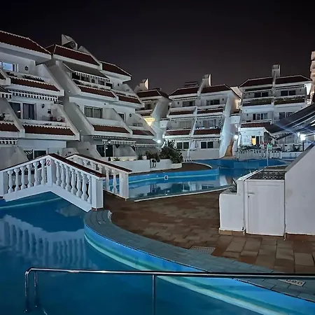 Piscina, Playa Y Ocio En Playa De Americas Апартаменты *
